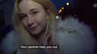 Cuki szőke utcai felcsábítás dugással
