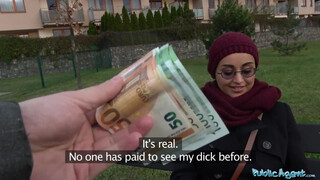 Afgán csajszit utcán ráveszik szexre